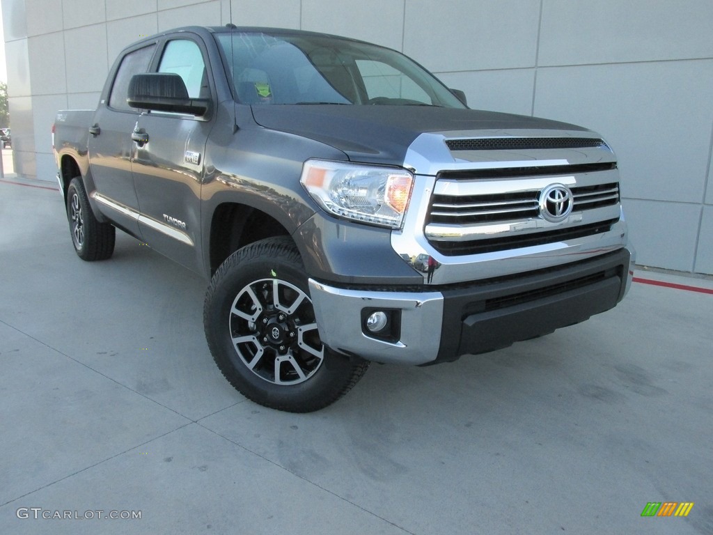 2016 Tundra SR5 CrewMax 4x4 - Magnetic Gray Metallic / Graphite photo #2