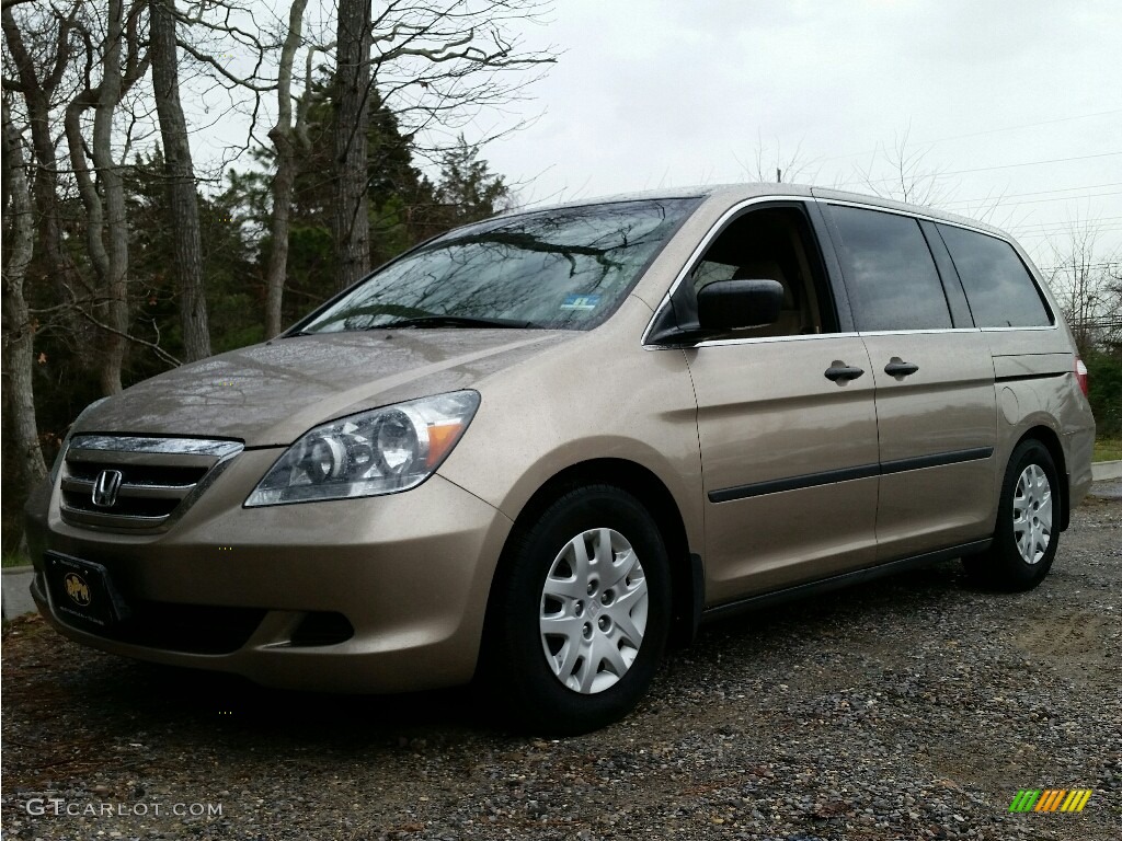 Desert Rock Metallic Honda Odyssey