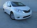 2016 Blizzard Pearl Toyota Sienna XLE  photo #2