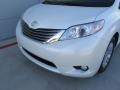 2016 Blizzard Pearl Toyota Sienna XLE  photo #10