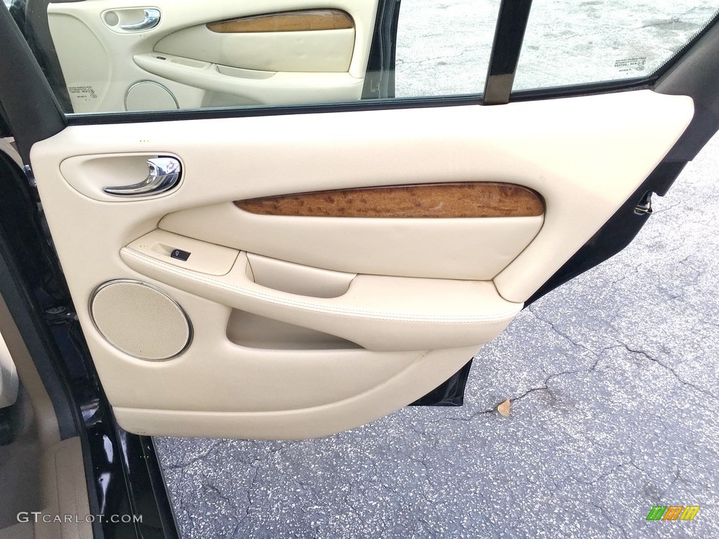 2005 X-Type 3.0 - Ebony Black / Champagne photo #23
