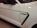Oxford White - Mustang Shelby GT350 Photo No. 9