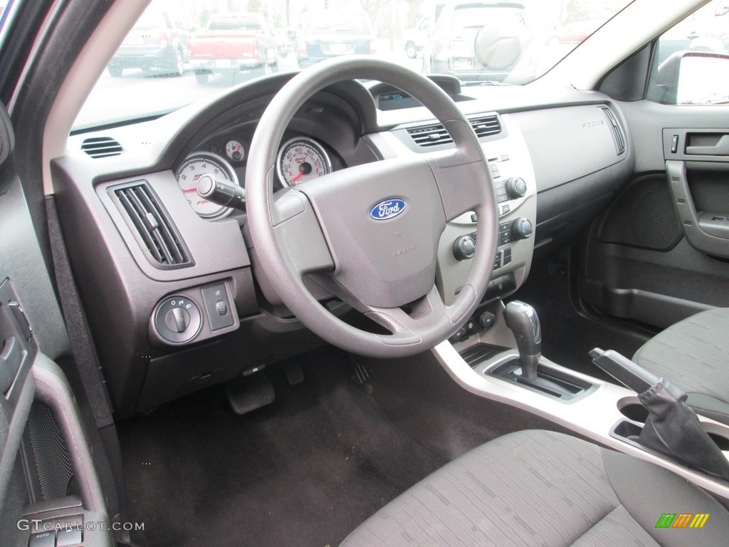 2009 Focus SE Sedan - Vista Blue Metallic / Charcoal Black photo #11
