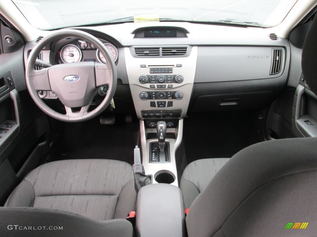 2009 Focus SE Sedan - Vista Blue Metallic / Charcoal Black photo #22