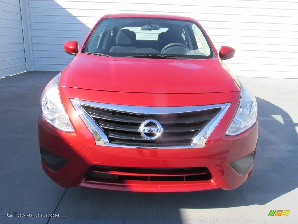 2015 Versa 1.6 SV Sedan - Red Brick / Charcoal photo #5