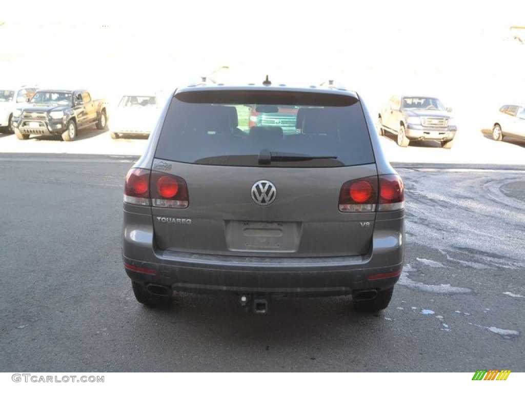 2008 Touareg 2 V8 - Alaska Grey Metallic / Sienna photo #3