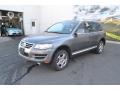 Alaska Grey Metallic - Touareg 2 V8 Photo No. 5