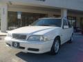 White - S70  Photo No. 2