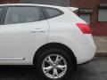 2013 Pearl White Nissan Rogue S AWD  photo #16