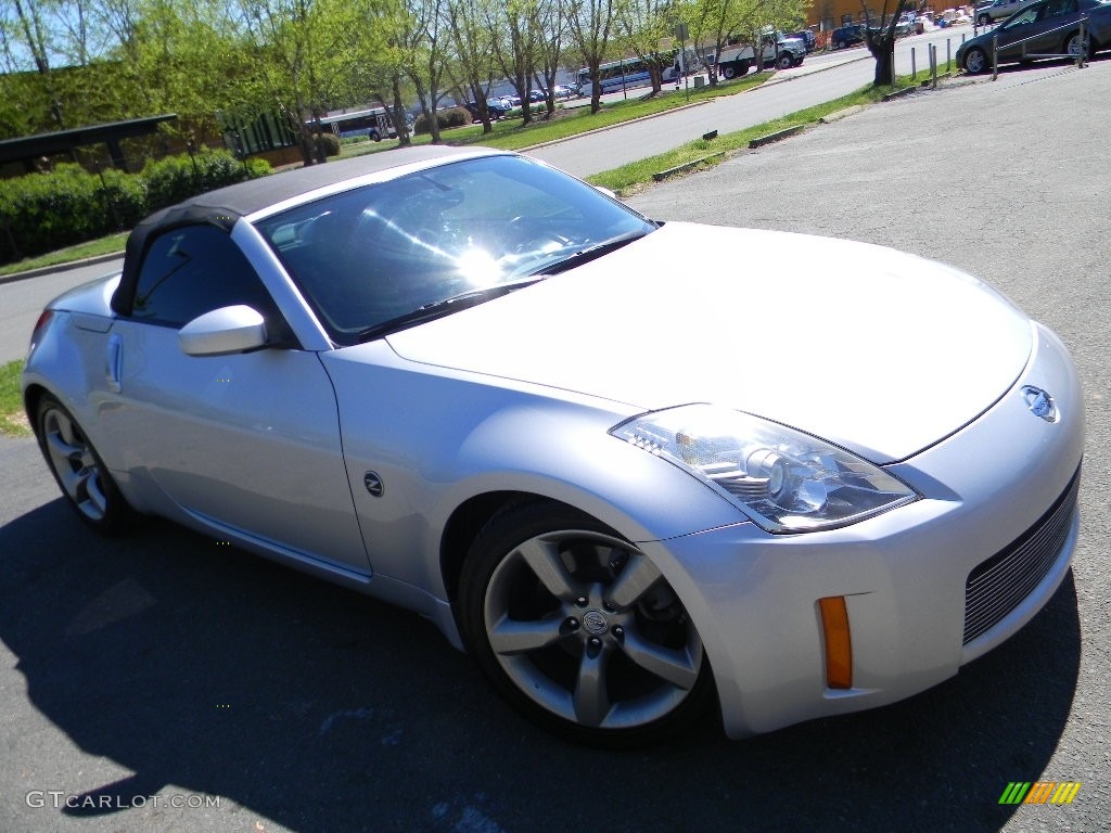 2007 350Z Touring Roadster - Silver Alloy Metallic / Charcoal photo #3