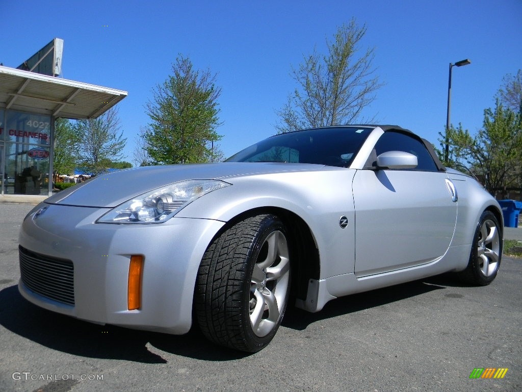 2007 350Z Touring Roadster - Silver Alloy Metallic / Charcoal photo #6