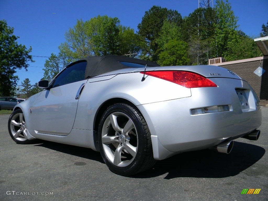 2007 350Z Touring Roadster - Silver Alloy Metallic / Charcoal photo #8