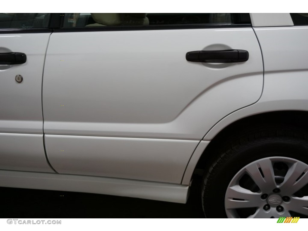 2008 Forester 2.5 X - Aspen White / Desert Beige photo #67