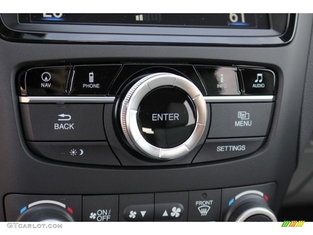 2017 Acura RDX Advance Controls Photo #112092956