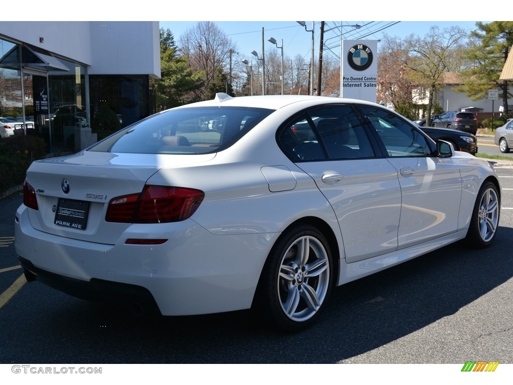 2013 5 Series 535i xDrive Sedan - Alpine White / Cinnamon Brown photo #3