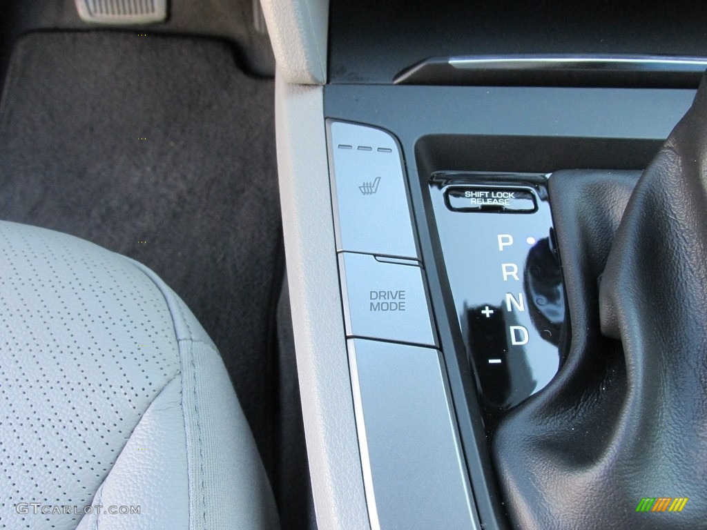 2017 Elantra Limited - Silver / Gray photo #30