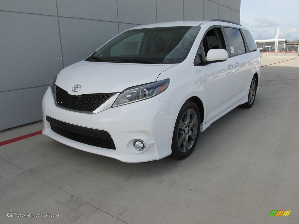 2016 Sienna SE - Super White / Black photo #7
