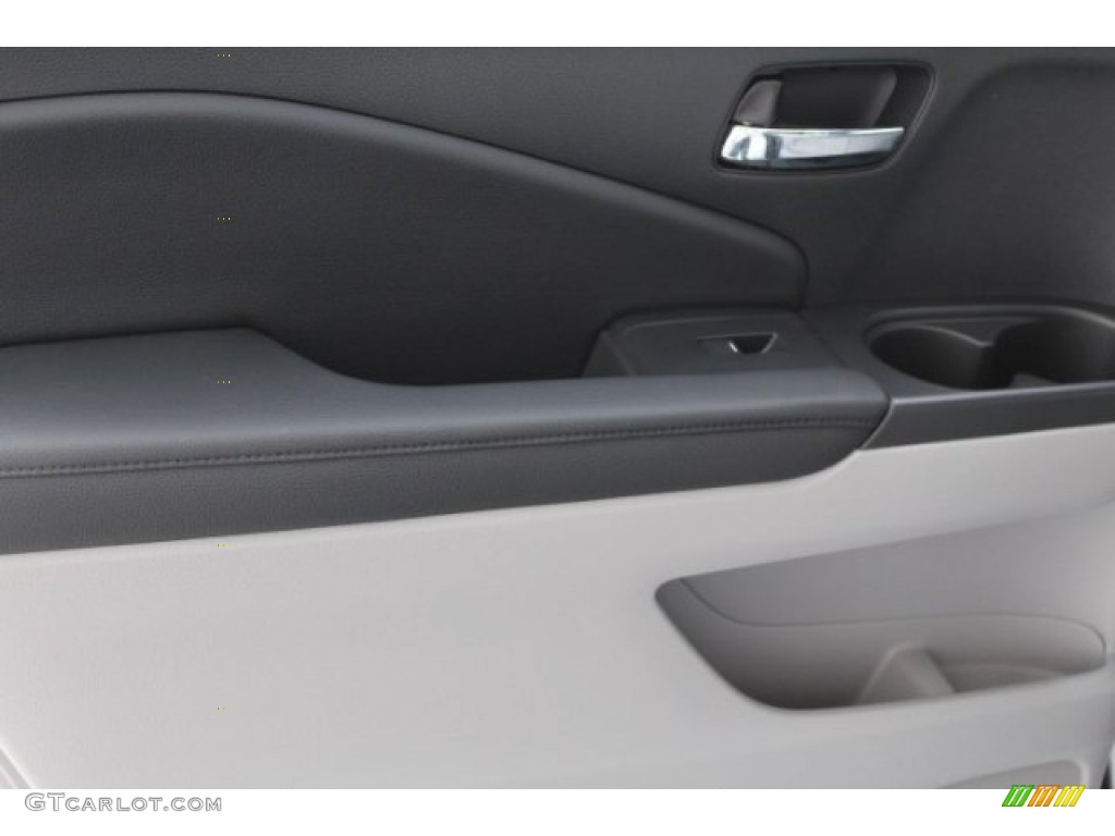 2016 Pilot LX - Lunar Silver Metallic / Gray photo #25
