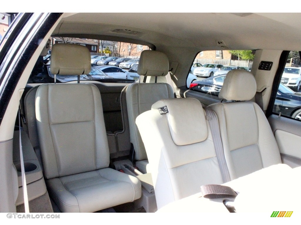 2005 XC90 V8 AWD - Black / Graphite photo #32