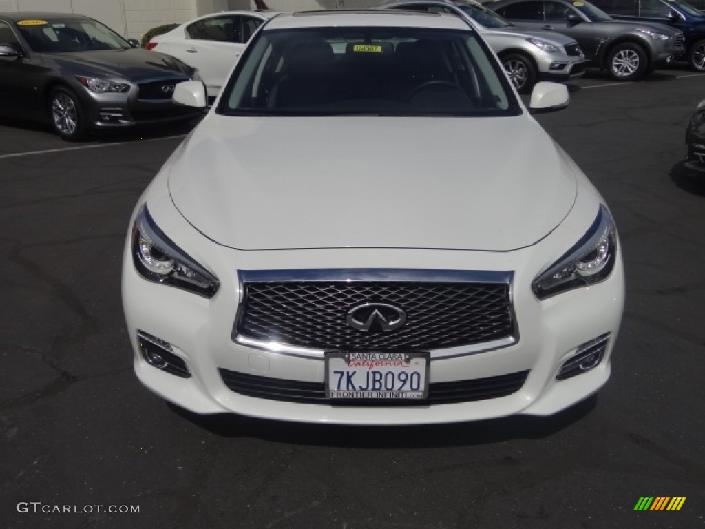 2015 Q50 3.7 - Moonlight White / Graphite photo #2