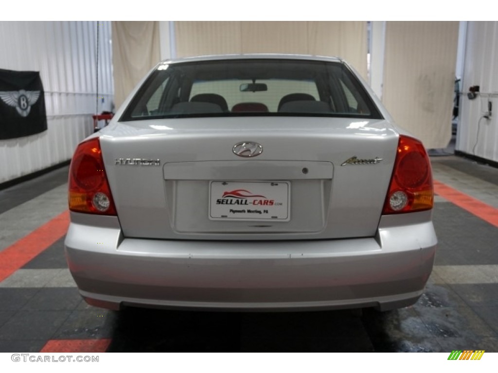2005 Accent GLS Sedan - Silver Mist / Gray photo #9