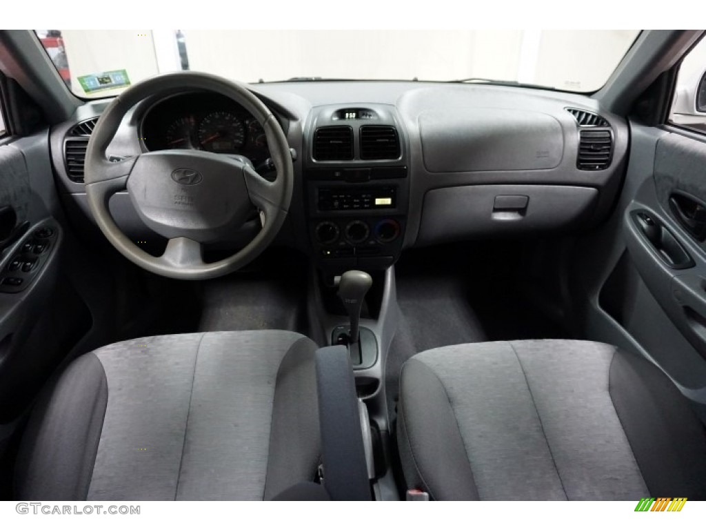 2005 Accent GLS Sedan - Silver Mist / Gray photo #26