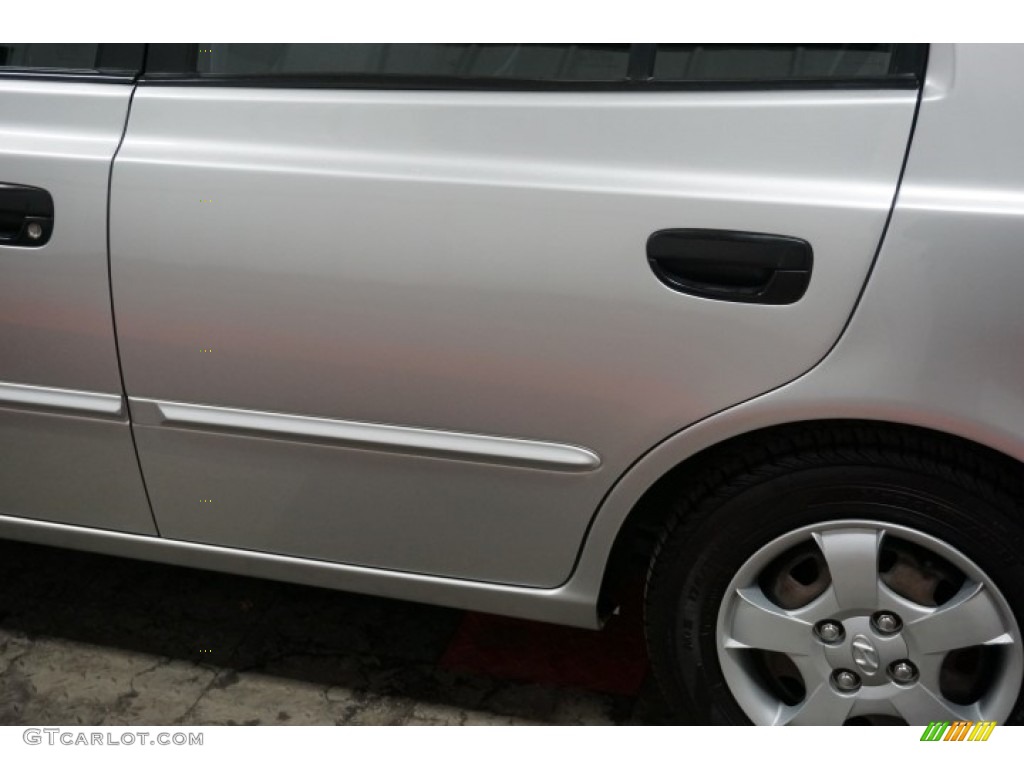 2002 Accent GL Sedan - Silver Mist / Gray photo #65