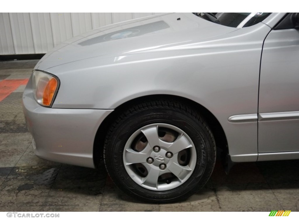 2002 Accent GL Sedan - Silver Mist / Gray photo #69