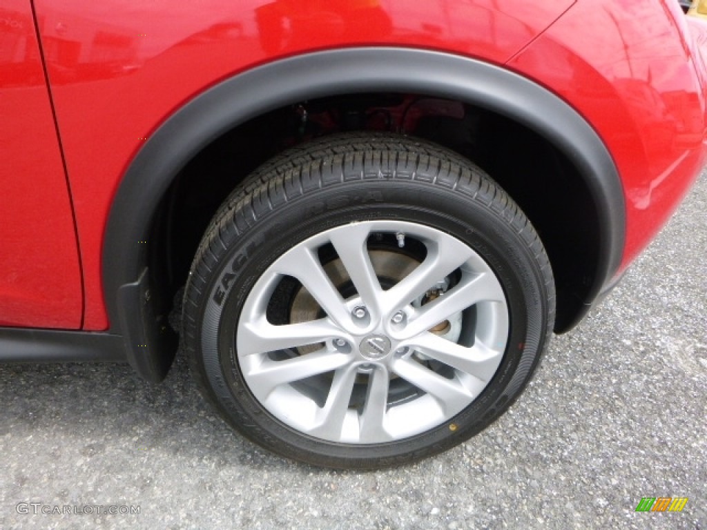 2016 Juke S AWD - Red Alert / Black/Silver photo #2