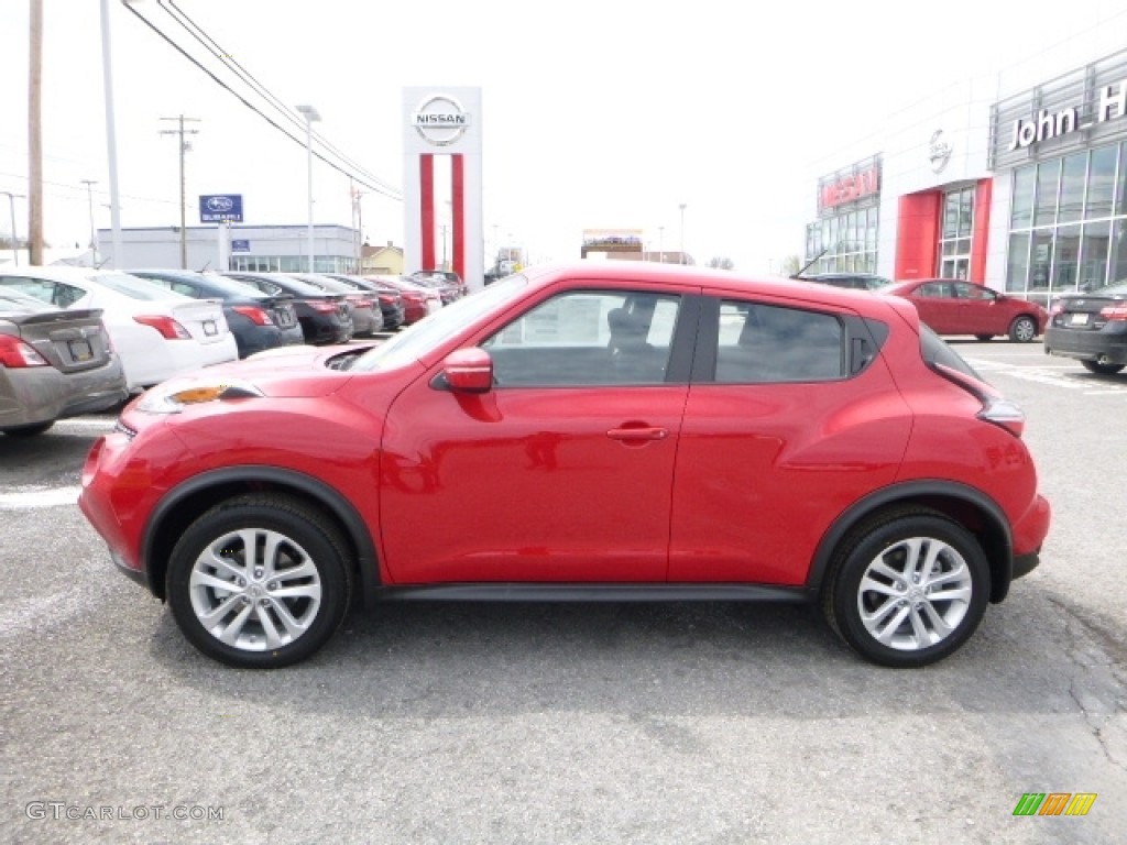 2016 Juke S AWD - Red Alert / Black/Silver photo #10