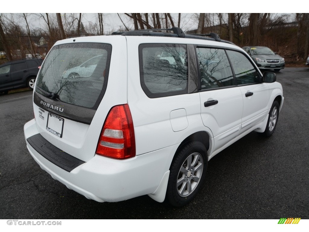2005 Forester 2.5 XS - Aspen White / Gray photo #6