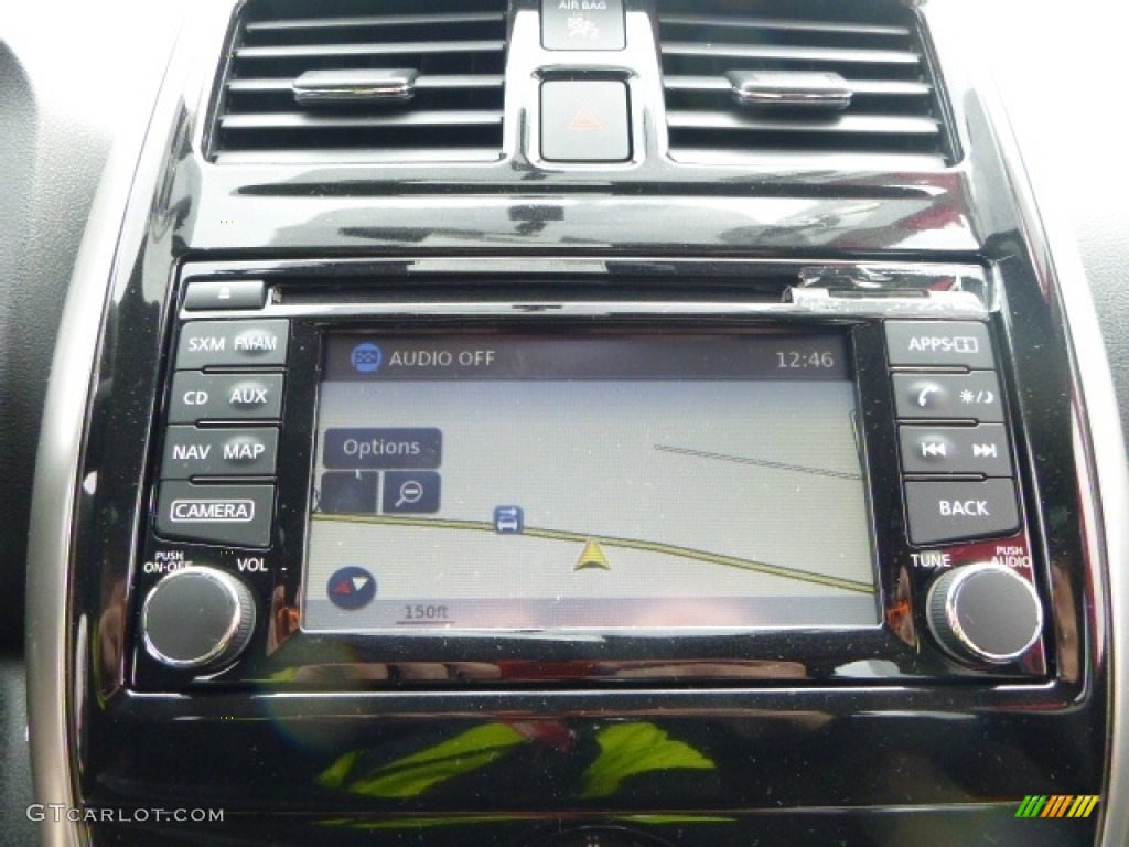 2016 Versa Note SR - Super Black / Charcoal photo #15