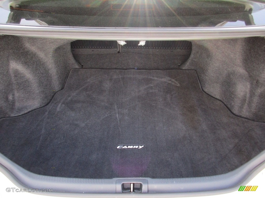 2015 Camry SE - Celestial Silver Metallic / Black photo #23