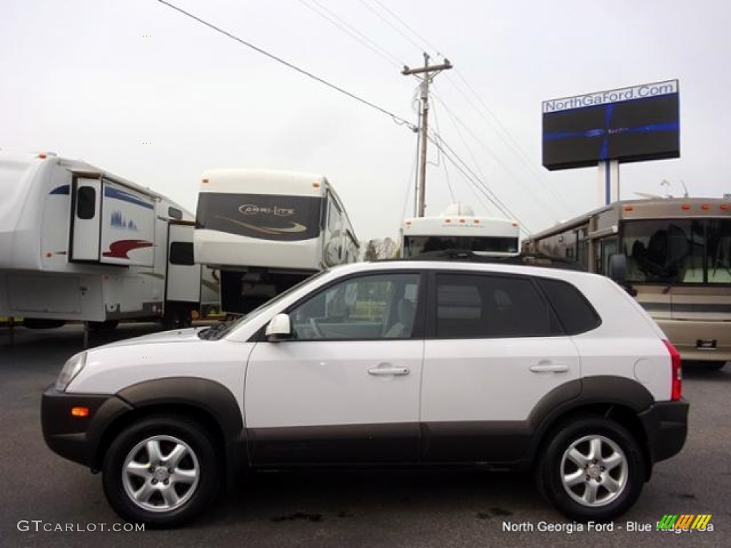 2005 Tucson GLS V6 - Nordic White / Beige photo #2