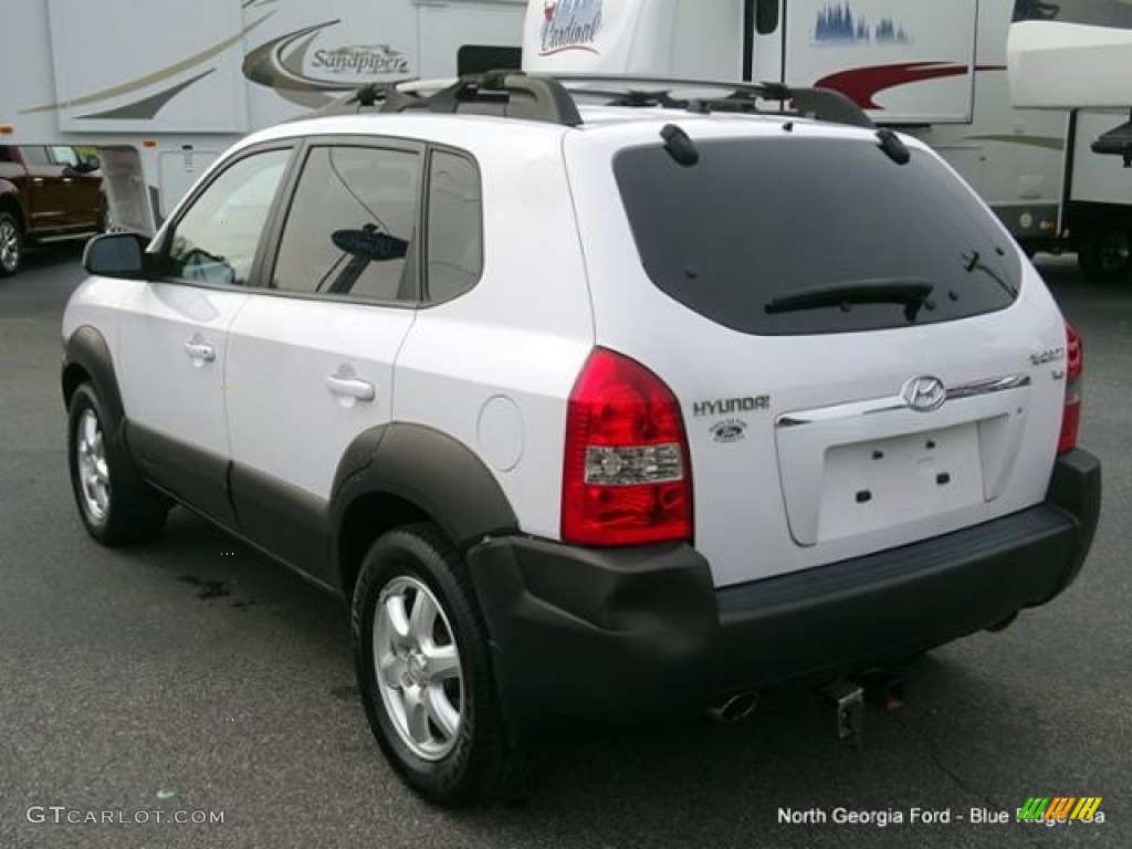 2005 Tucson GLS V6 - Nordic White / Beige photo #3
