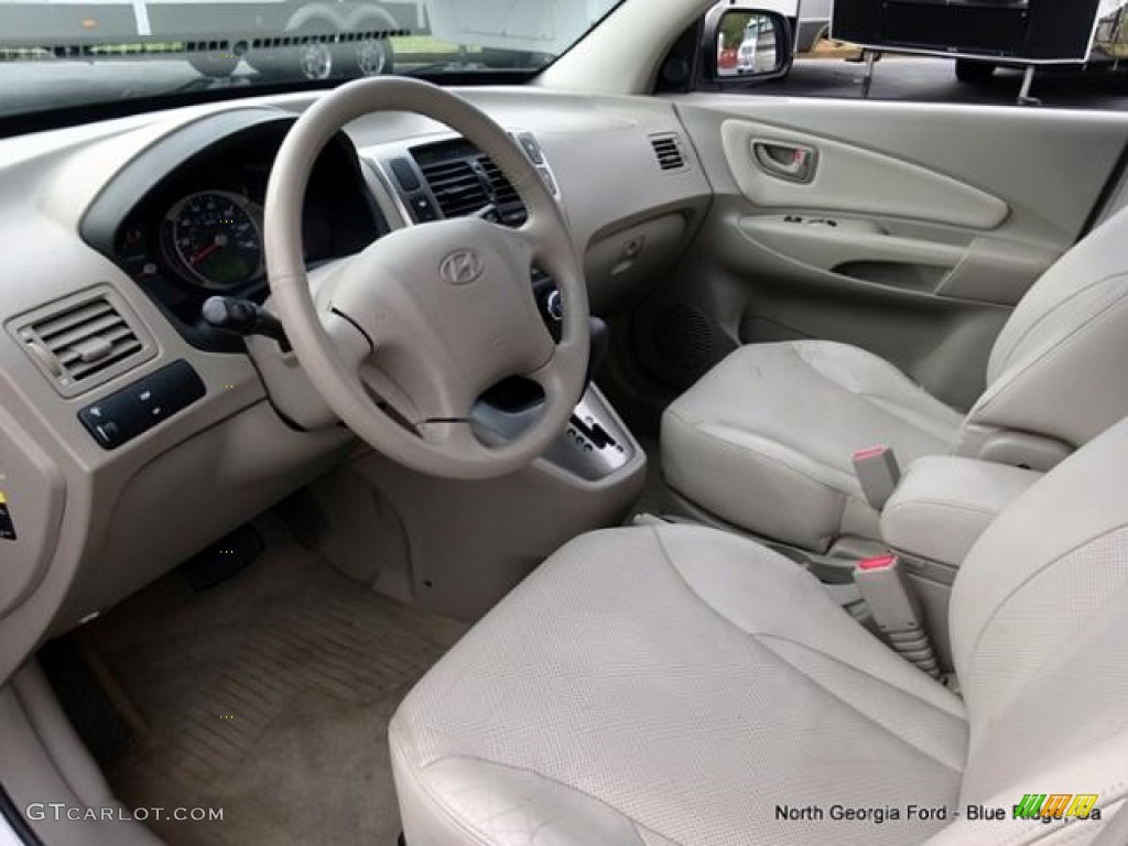 2005 Tucson GLS V6 - Nordic White / Beige photo #27