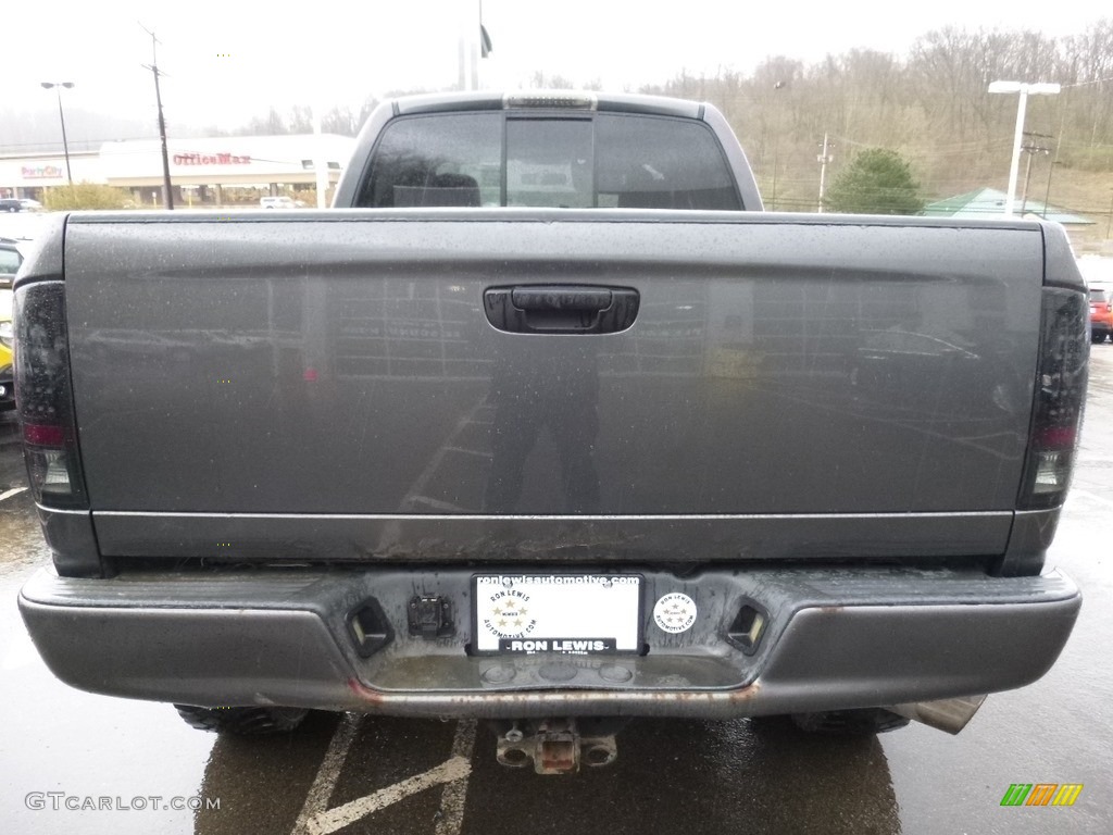 2003 Ram 2500 SLT Quad Cab 4x4 - Graphite Metallic / Dark Slate Gray photo #3