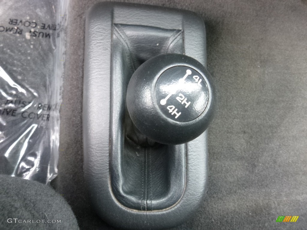 2003 Ram 2500 SLT Quad Cab 4x4 - Graphite Metallic / Dark Slate Gray photo #16