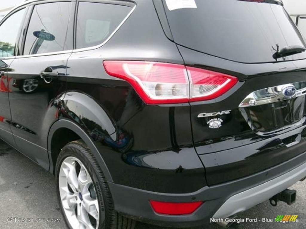 2016 Escape Titanium - Shadow Black / Medium Light Stone photo #38