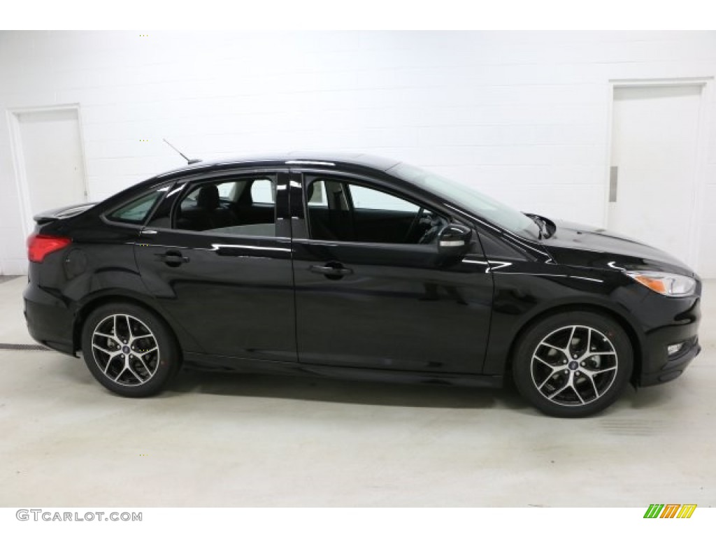 2016 Focus SE Sedan - Shadow Black / Charcoal Black photo #1