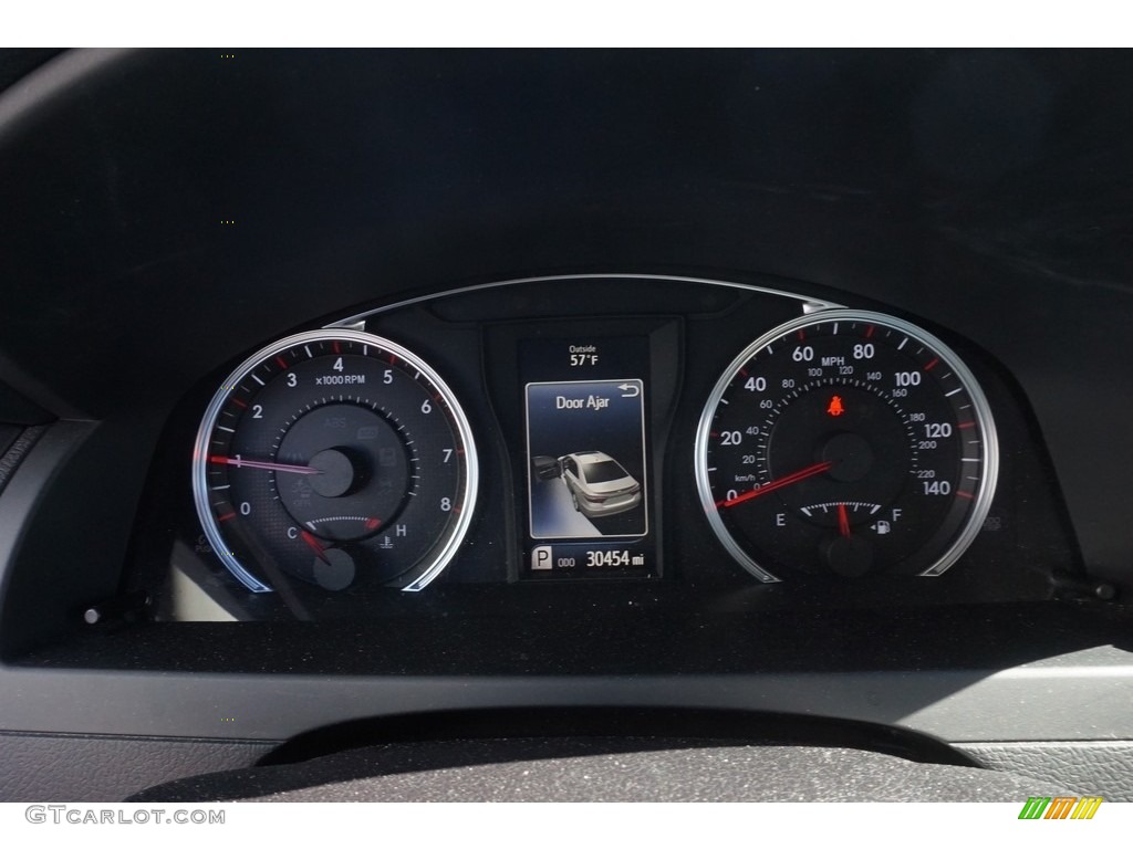 2015 Camry SE - Celestial Silver Metallic / Ash photo #12