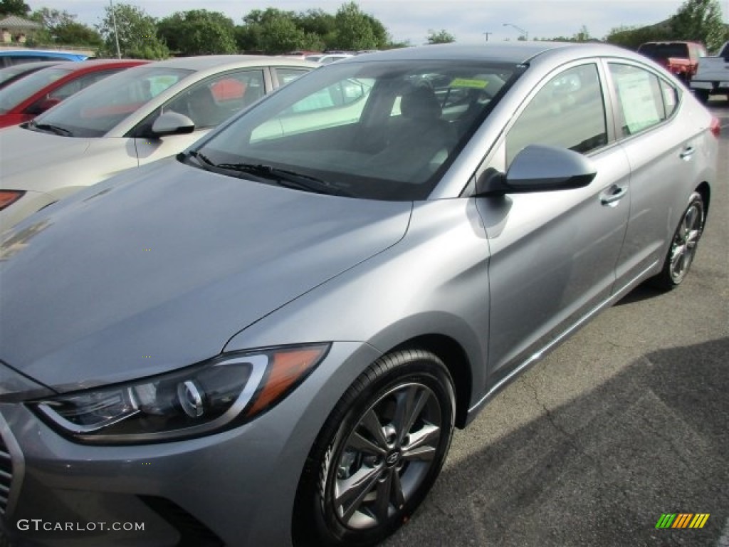 2017 Elantra SE - Gray / Gray photo #2