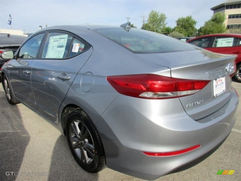 2017 Elantra SE - Gray / Gray photo #4