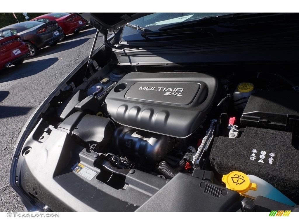 2016 Cherokee Sport - Billet Silver Metallic / Black photo #13