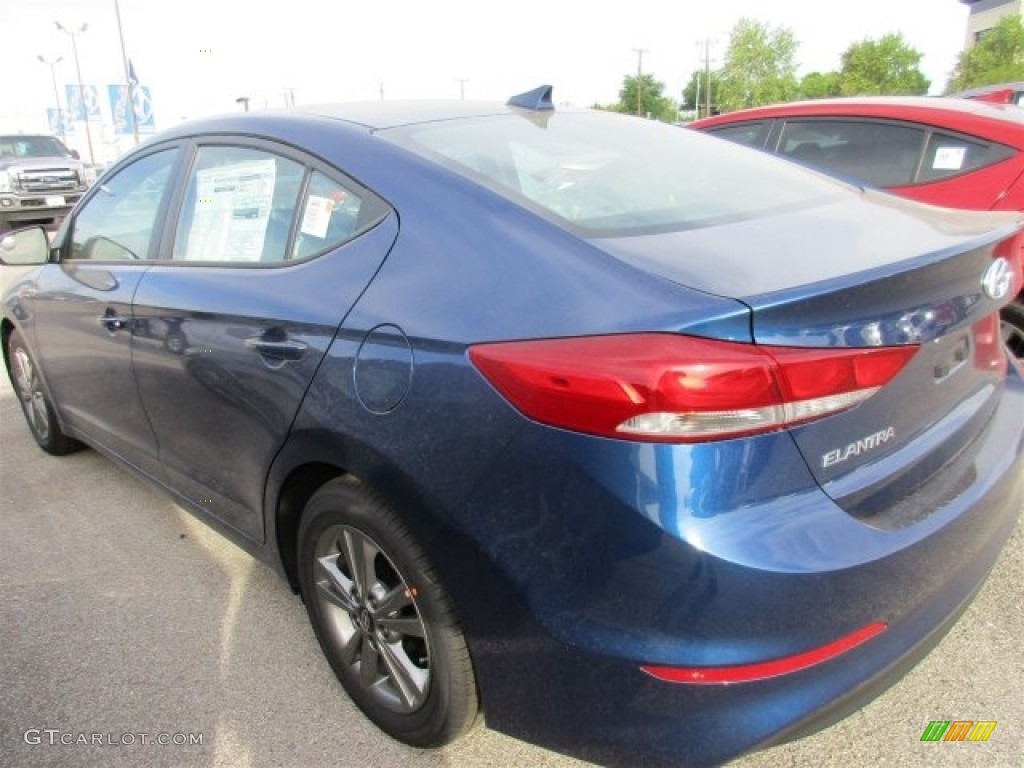 2017 Elantra SE - Lakeside Blue / Gray photo #4
