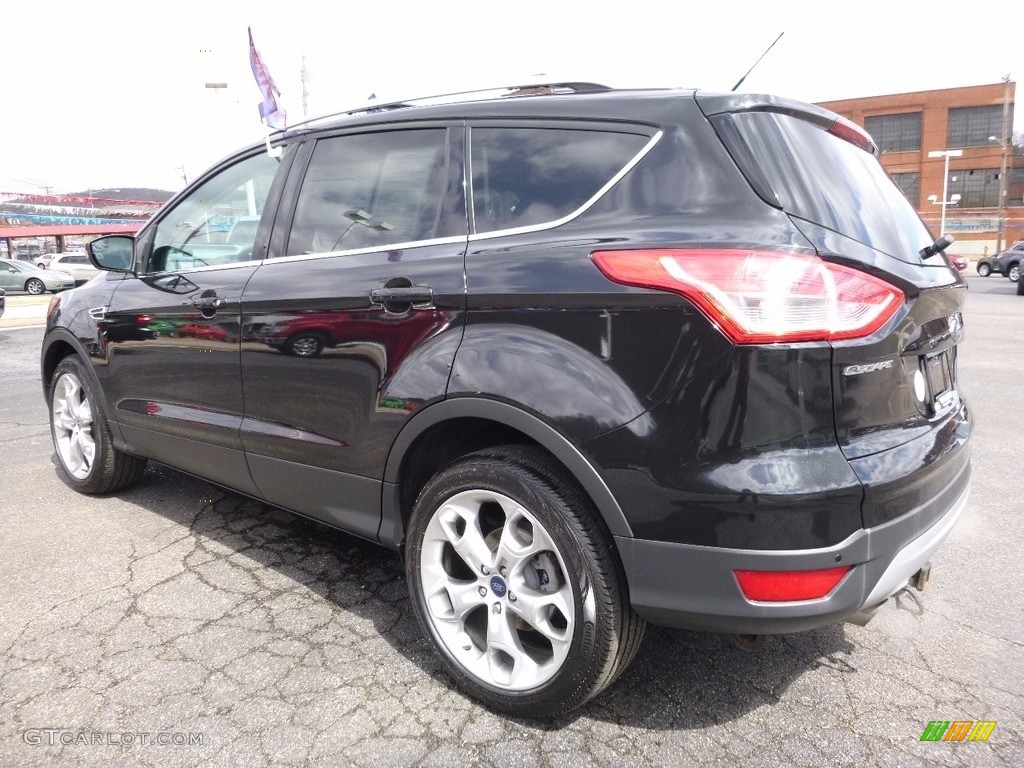 2013 Escape Titanium 2.0L EcoBoost 4WD - Tuxedo Black Metallic / Charcoal Black photo #4