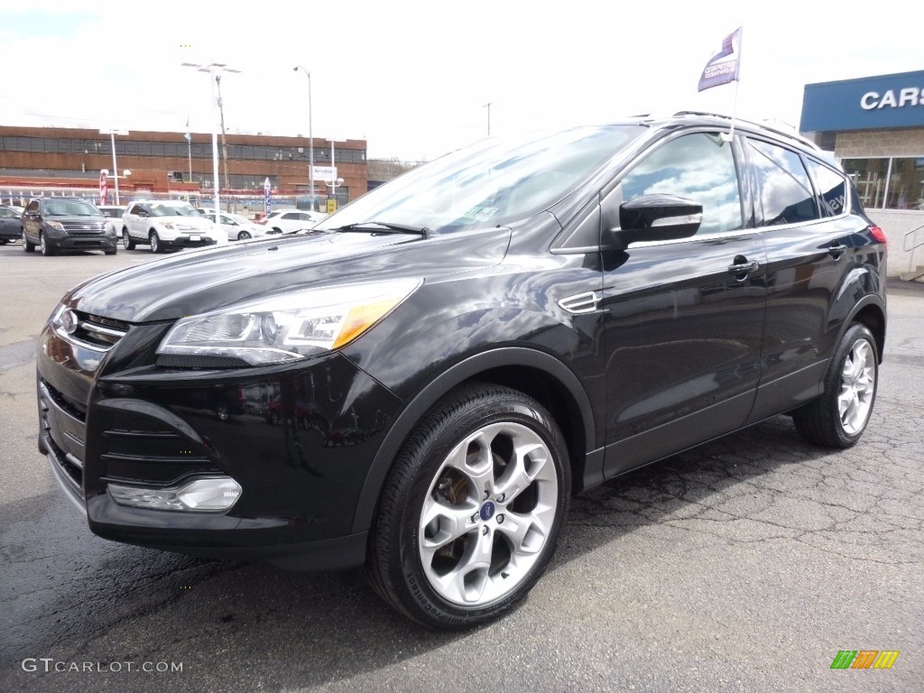 2013 Escape Titanium 2.0L EcoBoost 4WD - Tuxedo Black Metallic / Charcoal Black photo #6