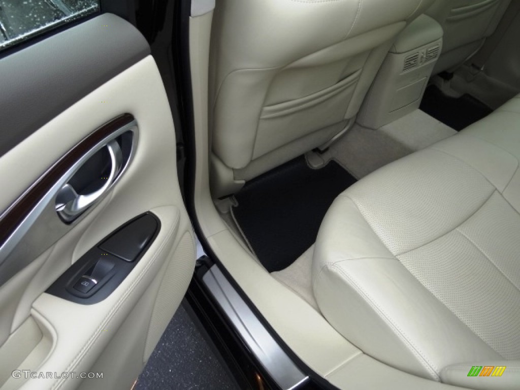 2015 Q70 3.7 - Black Obsidian / Wheat photo #52