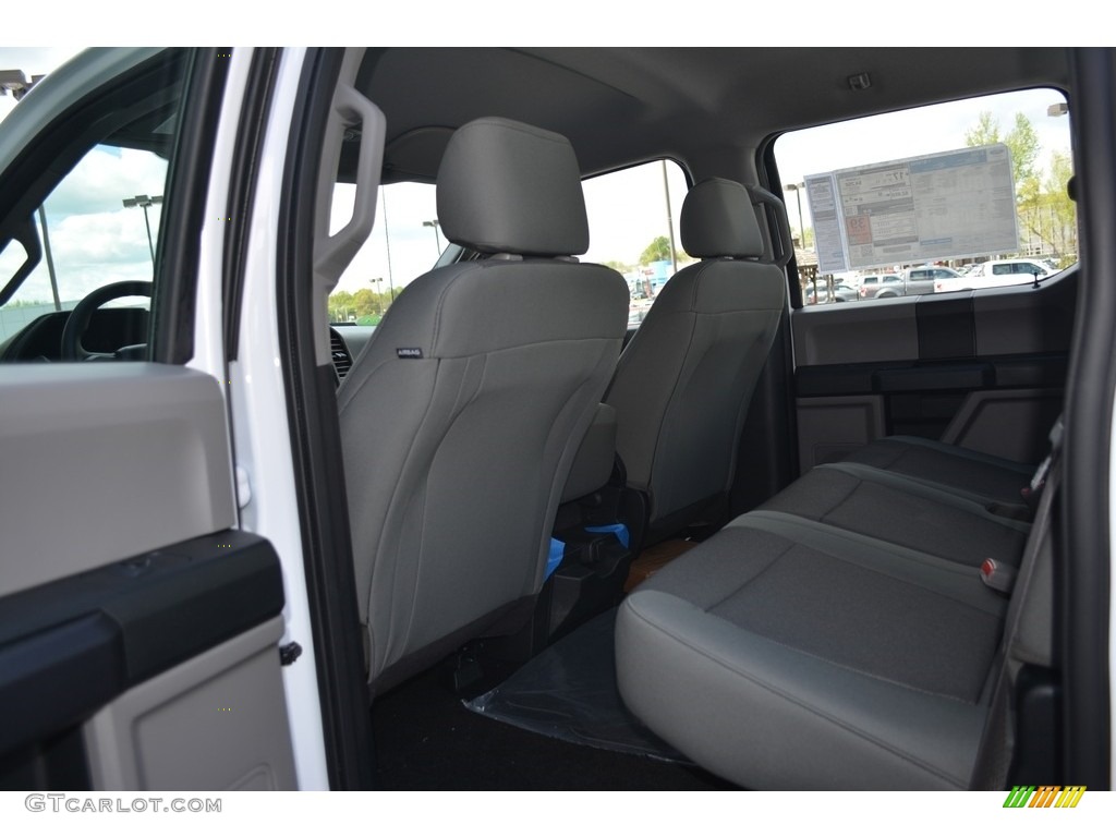 2016 F150 XL SuperCrew 4x4 - Oxford White / Medium Earth Gray photo #10