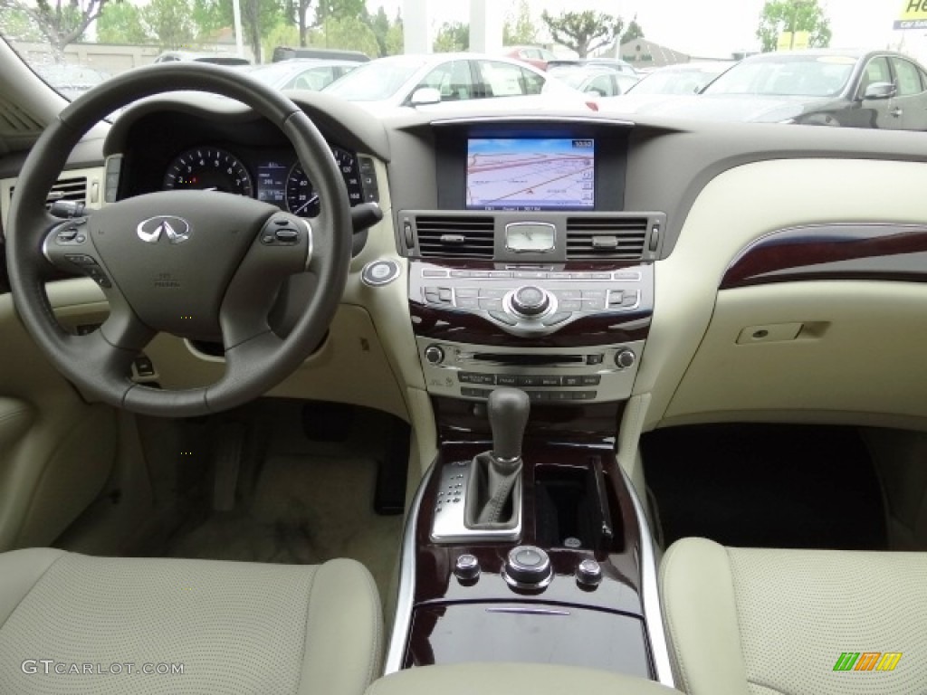 2015 Q70 3.7 - Black Obsidian / Wheat photo #58
